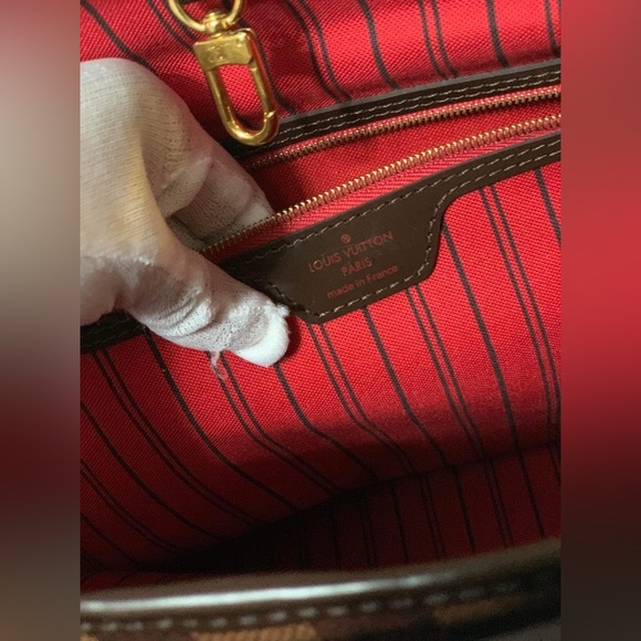 LOUIS VUITTON
Damier Ebene Delightful MM - Picture 13 of 13